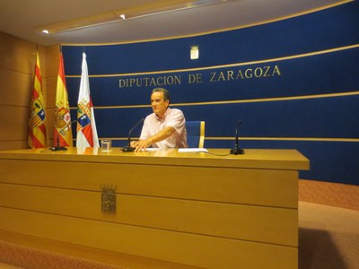 La Diputación de Zaragoza ahorrará 800.000 € anuales reduciendo personal y salarios